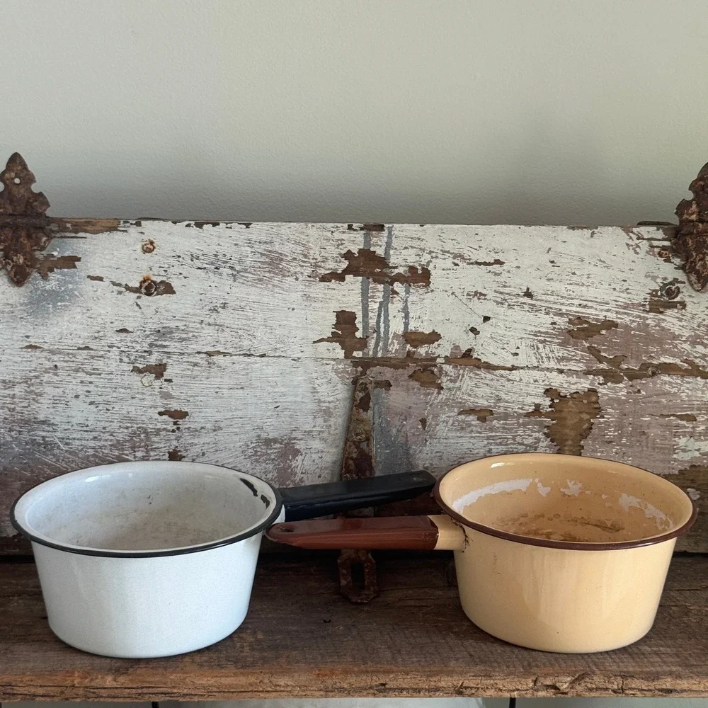 Vintage Enamelware Pot Set Rustic Distressed Farmhouse‎ Decor Cream White 2pc